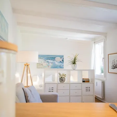 Kleines Versteck- Ein Ganz Besonderes Domizil Inmitten Der Friedrichstrasse